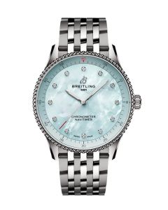 Breitling Navitimer 32 A77320171C1A1 edestä