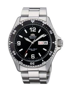 Orient Mako II musta - edestä