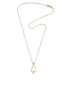 Efva Attling kaulakoru 18K keltakultaa 45cm ketjulla. Riipuksessa on briljanttihiotut timantit, joiden yhteispaino on 0,06ct.
