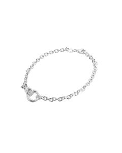 Aarre-rannekoru on kaunis koru, joka sopii hienosti lahjaksi rakkaalle. Korun koko on 16x10 mm ja ketjun pituus on säädettävissä 18/19,5 cm.