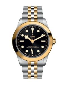 Tudor Black Bay One 39 S&G - edestä