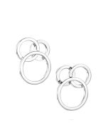 Efva Attling Bubbles-korvakorut hopeaa. Korvakoruissa on tappikiinnitys. Korvakorujen koko 13x16mm.