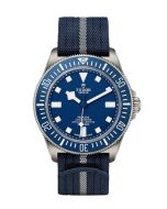 Tudor Pelagos FXD M25707B/24-0001 sininen kellotaulu nato