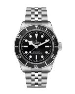 Tudor Black Bay, musta 41mm - edestä