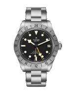 Tudor Black Bay Pro - edestä
