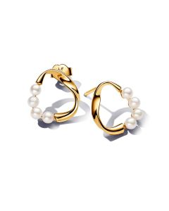 Pandora Aaltoileva ympyrä ja käsitellyt makeanveden viljellyt helmet -nappikorvakorut 