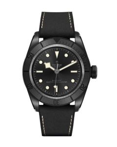 Tudor Black Bay Ceramic, 41mm musta - edestä
