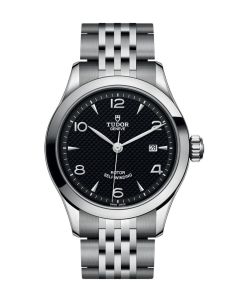 Tudor 1926, 28mm musta - edestä