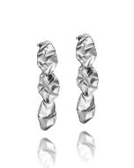 Vuoksi-korvakorut tappikiinnityksellä. Korun koko 18x63mm.